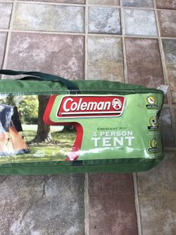 コールマン Coleman 4person tent crescent rim 9 x 9 four person Coleman Crescent rim tent. ￼