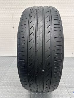 One used tire Delinte 215/55/17 #1504