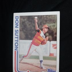 Baseball Card Don Sutton In Action Topps Number 306