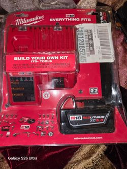 Milwaukee M18 Starter Kit with XC5.0 Battery and Charger