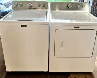 Free Delivery. Very Nice Washer And Electric Dryer. Only 3 years old.