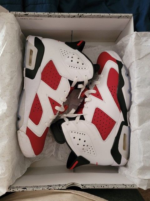 Jordan 8 Carmines Size 8