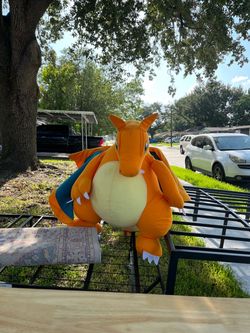 Pokémon Charizard Jumbo Plush