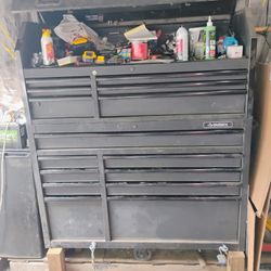 Rollaway Toolbox With Tools