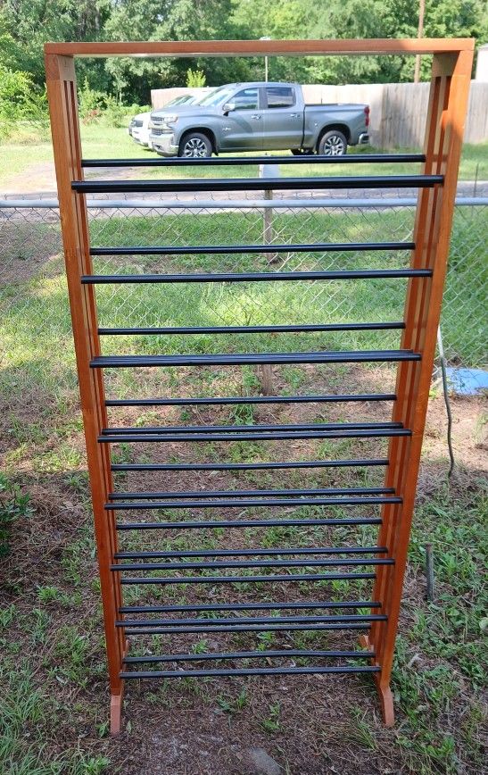 Computer Desk And Media Rack $5 Each