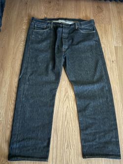 Levi 501 size 44