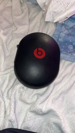 Beats Headphone Case 
