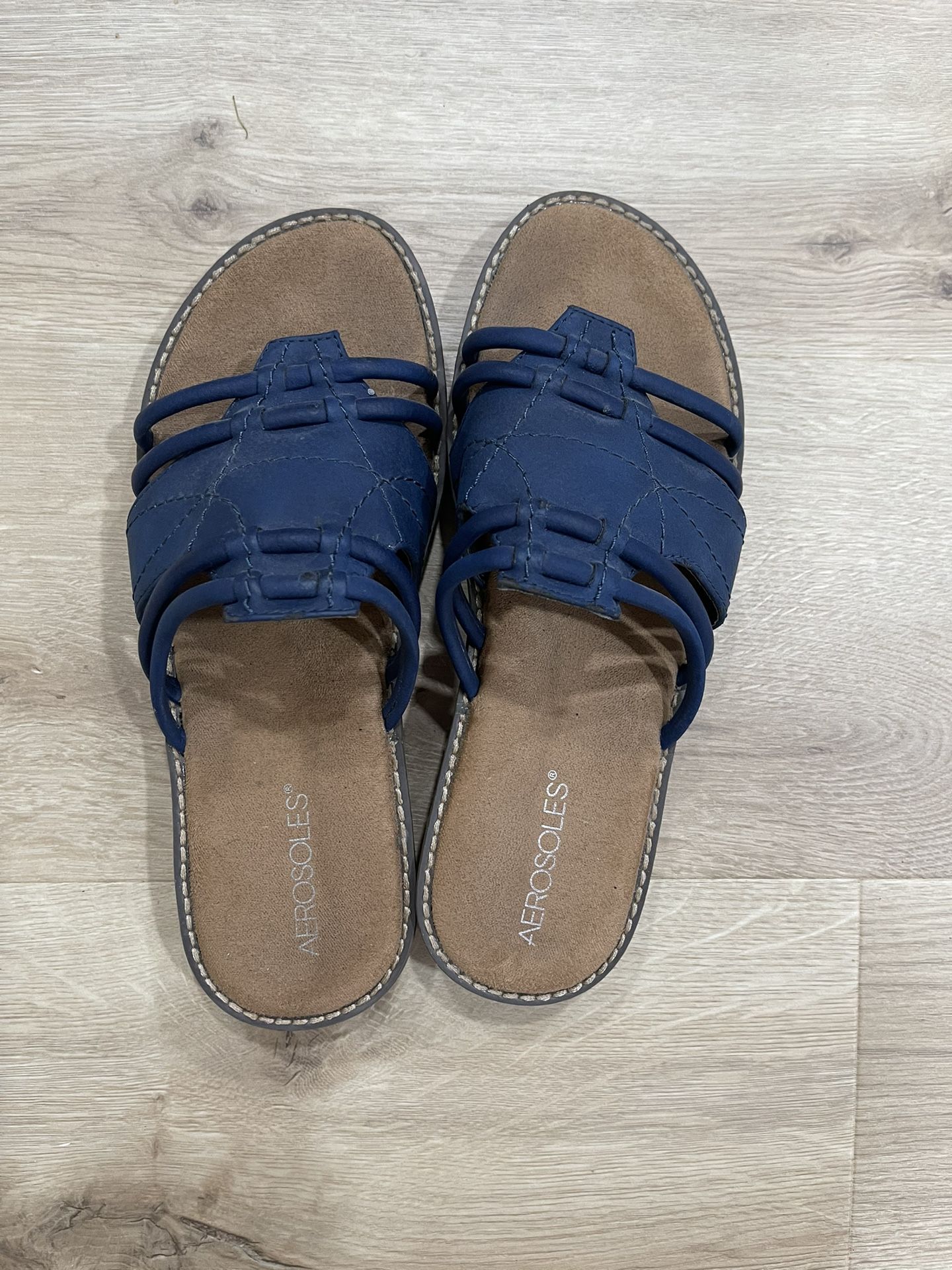 Women’s Aerosole Shoes Size 9
