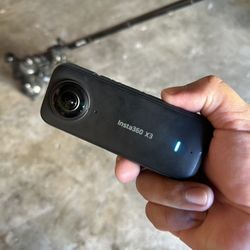 Insta360 X3