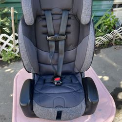 Car seat ( Evenflo )