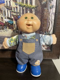 CABAGE PATCH DOLL