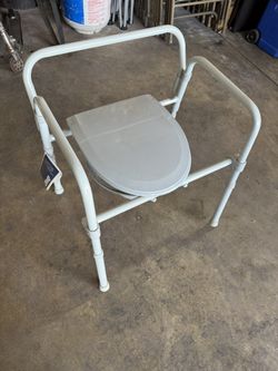 Commodes Brand New