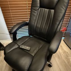 Massage Office Chair with Footrest