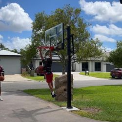 Lifetime 54 inch in ground basketball hoop adjustable basketball court