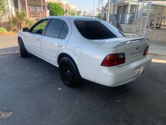 1996 NISSAN MÁXIMA