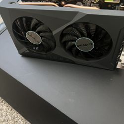 AMD Radeon 6500XT 4GB gigabyte eagle 