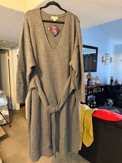 Ava & Viv Gray Sweater Dress with Tie Waist