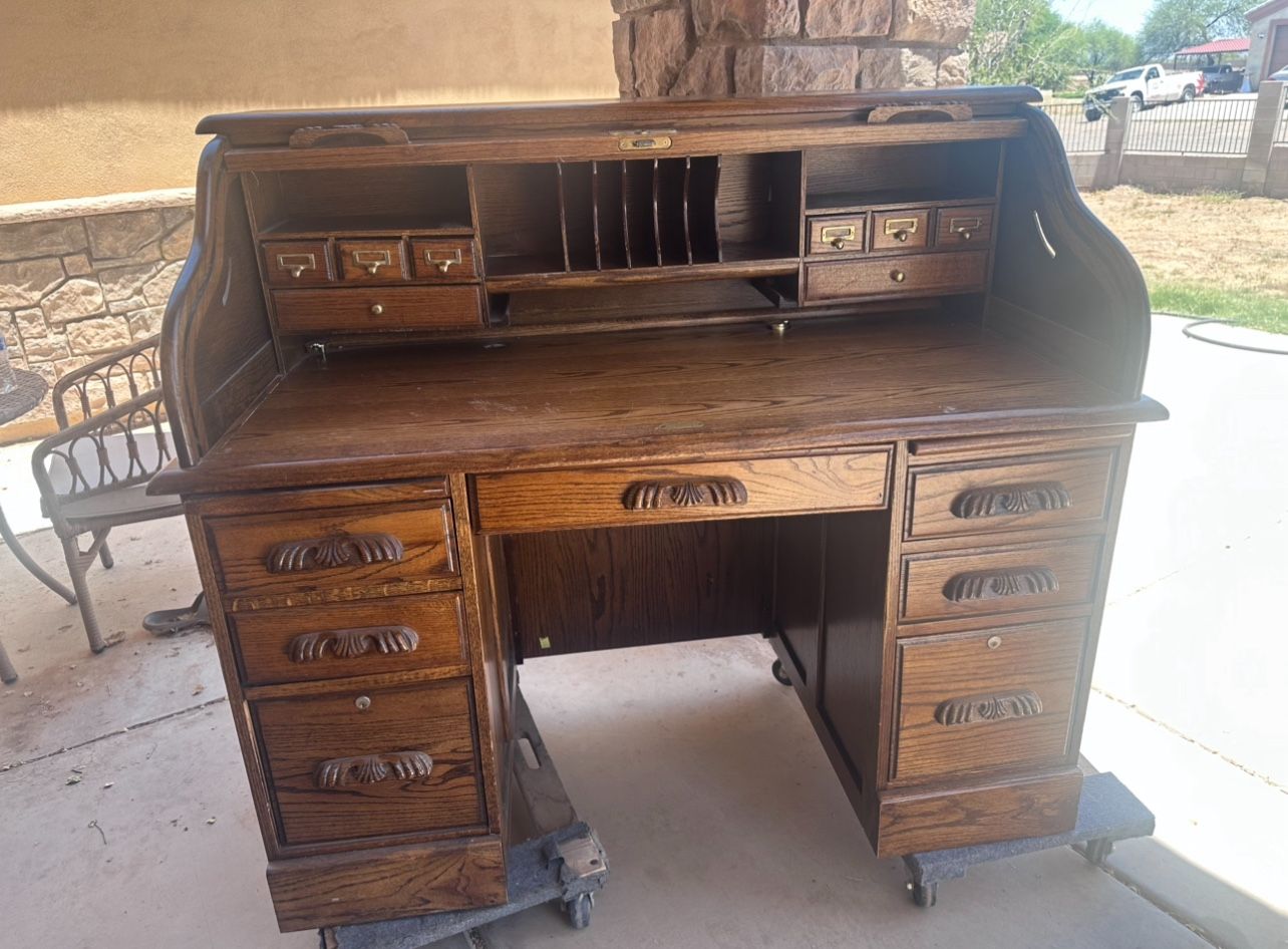 Roll Up Antique Desk With Chair
