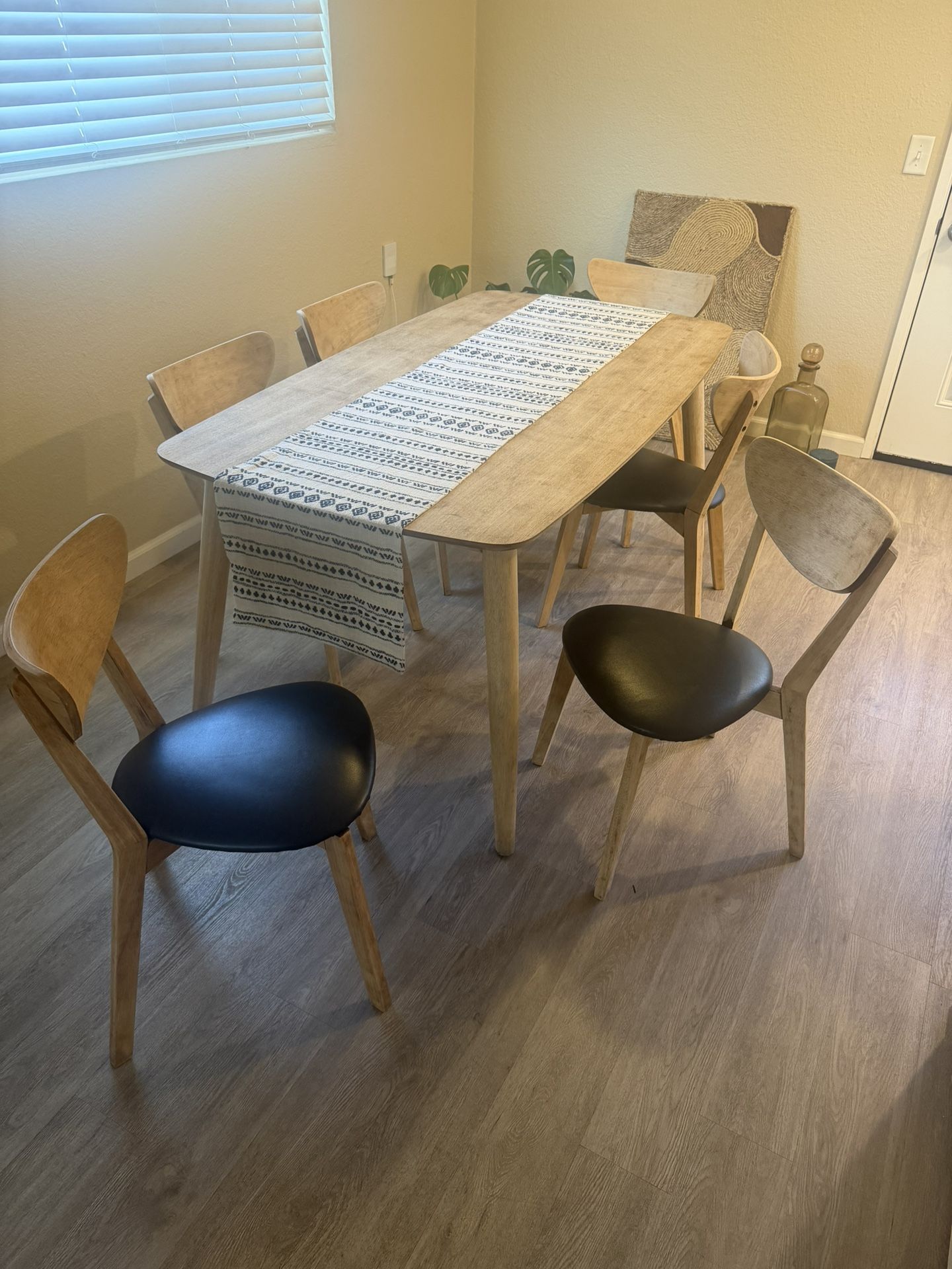 Dining Table With 6 Chairs