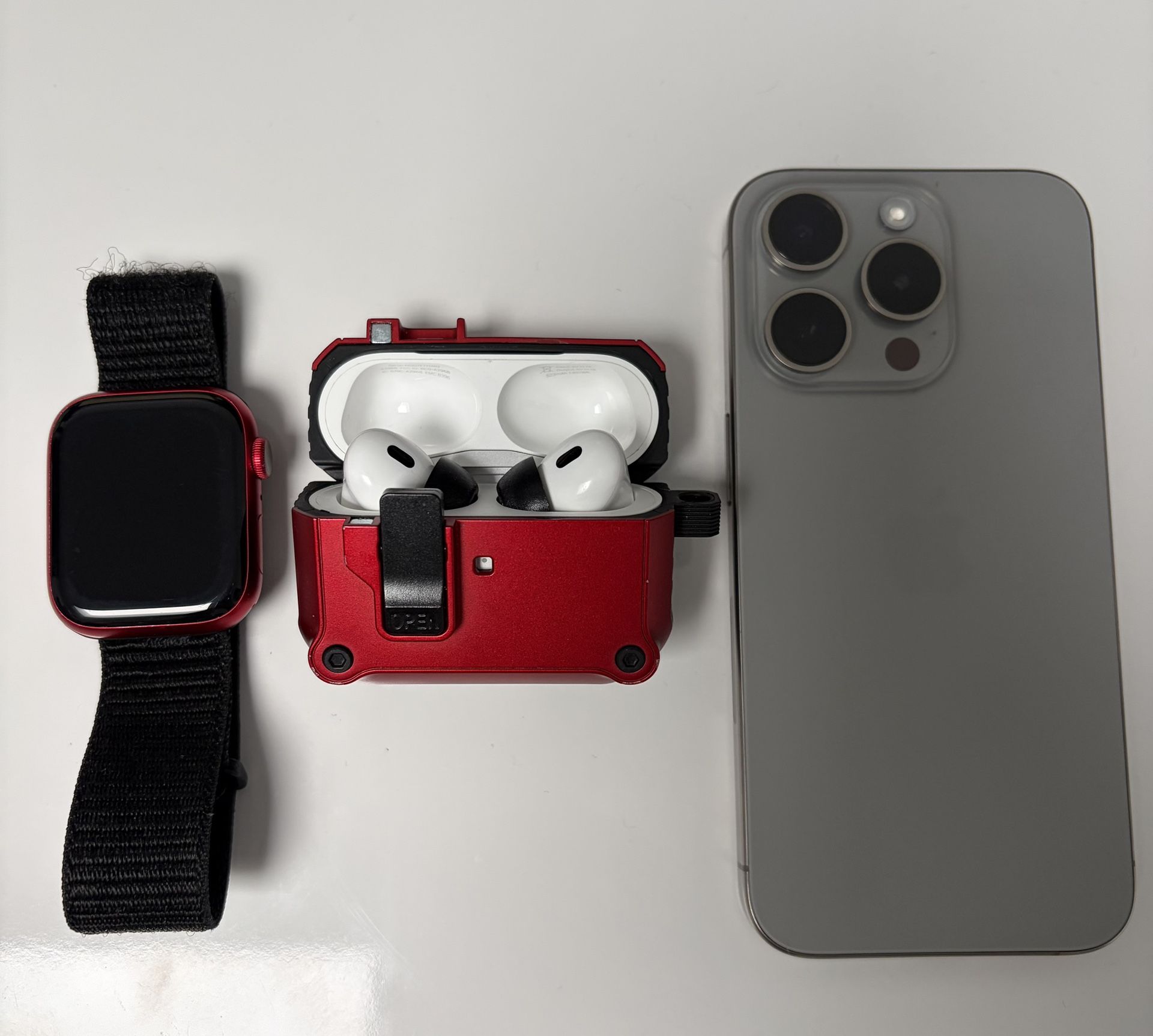 iPhone 15 Pro + Watch 8 + AirPods Pro 2
