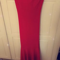 Red Dress 