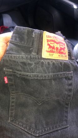 Levi’s pants
