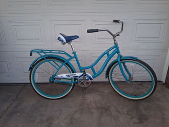 24 in Schwinn Delmar Beach Cruiser