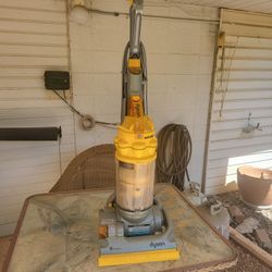 Vacuum Cleaner 