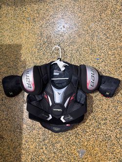 Bauer fly40 shoulder pads
