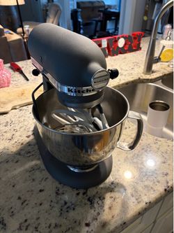 KitchenAid Artisan multispeed mixer