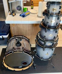Ludwig Element Series 6 Piece Drum Kit