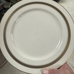 18 Aynsley Elizabeth gold laurel smooth dinner plates - Originally $450