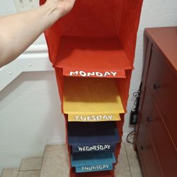 Days Of The Week Closet Organizer