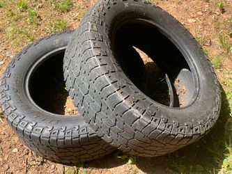 LT 285/50 R20 tires