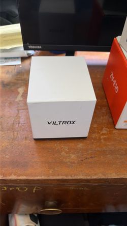 Viltrox 20mm f/2.8 lens