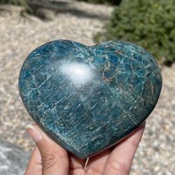 BLUE APATITE HEART CRYSTAL