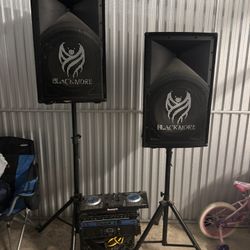 Dj Small audio