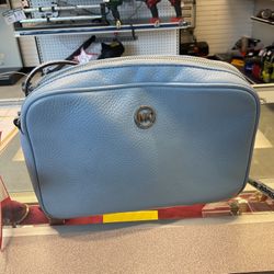 Michael Kors Purse (04-15)