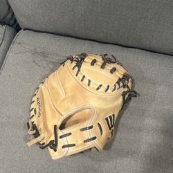 Wilson a2000 catchers glove 