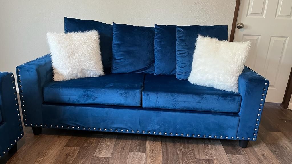 Blue Suede Living Room Set for Sale in Missouri City, TX OfferUp
