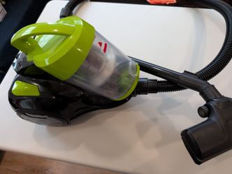 Small vacuum