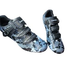 SANTIC CYCLING SHOES (BRAND NEW NO BOX) SIZE 45 (11.5) US