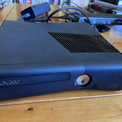 Xbox 360 S Console With Kinect And Games