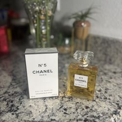 Chanel N• 5
