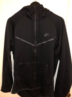 Black Nike zipper Hoodie size L
