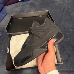 Jordan 4 Black Cats 