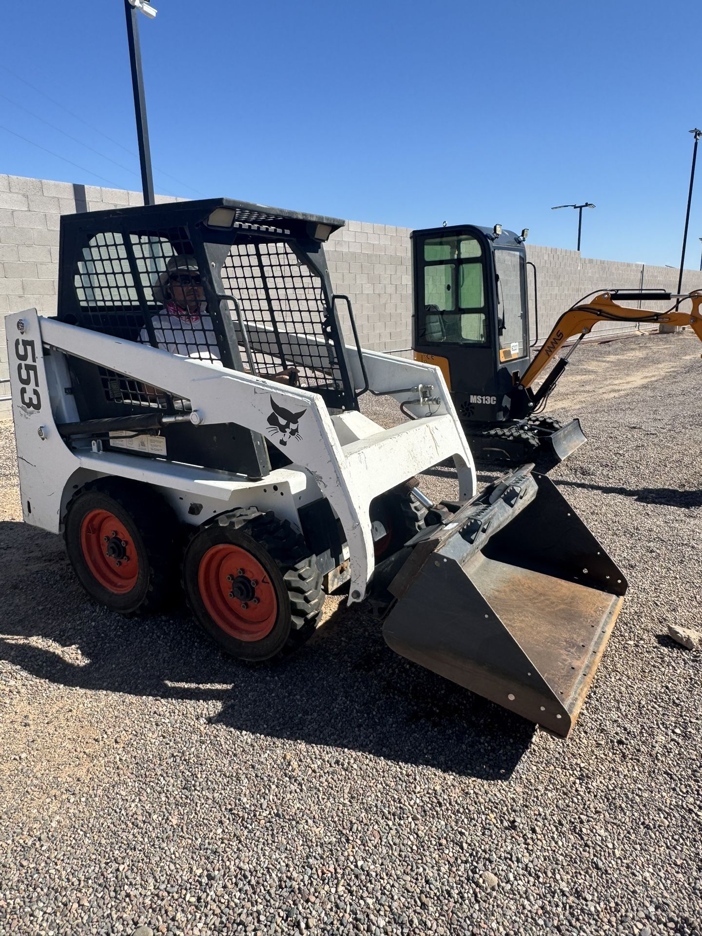 Bobcat 700 Hours 553 Skid Steer $11,900