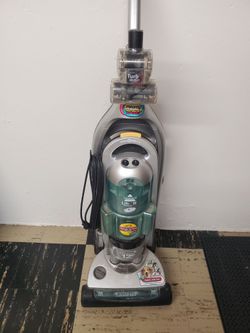 Free vacuum but needs a new hose