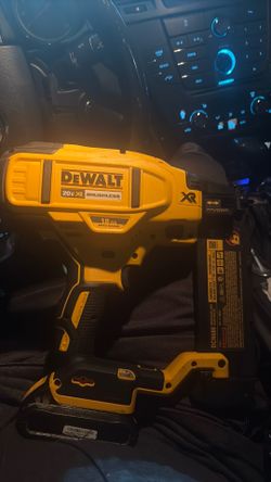 Dewalt 18 gauge brad nail