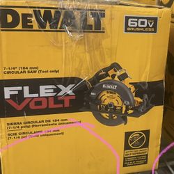 DEWALT CIRCULAR SAW $220